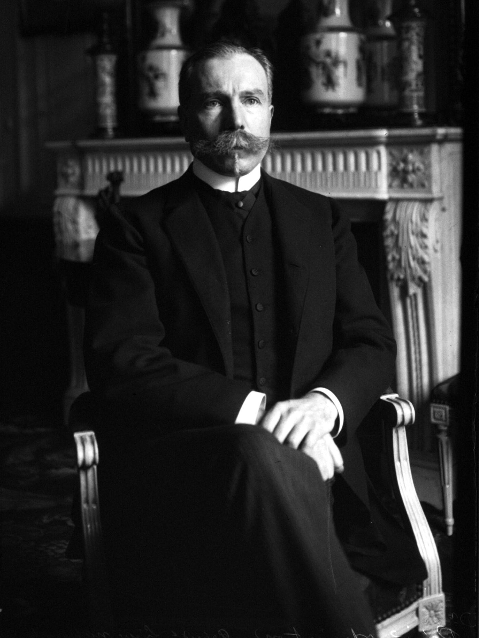 René_Quinton_portret zdjęcie portretowe przedstawiające Rene Quintona